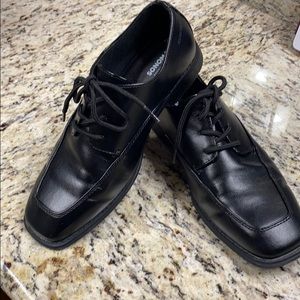 EUC- Boys Sonoma Shoes